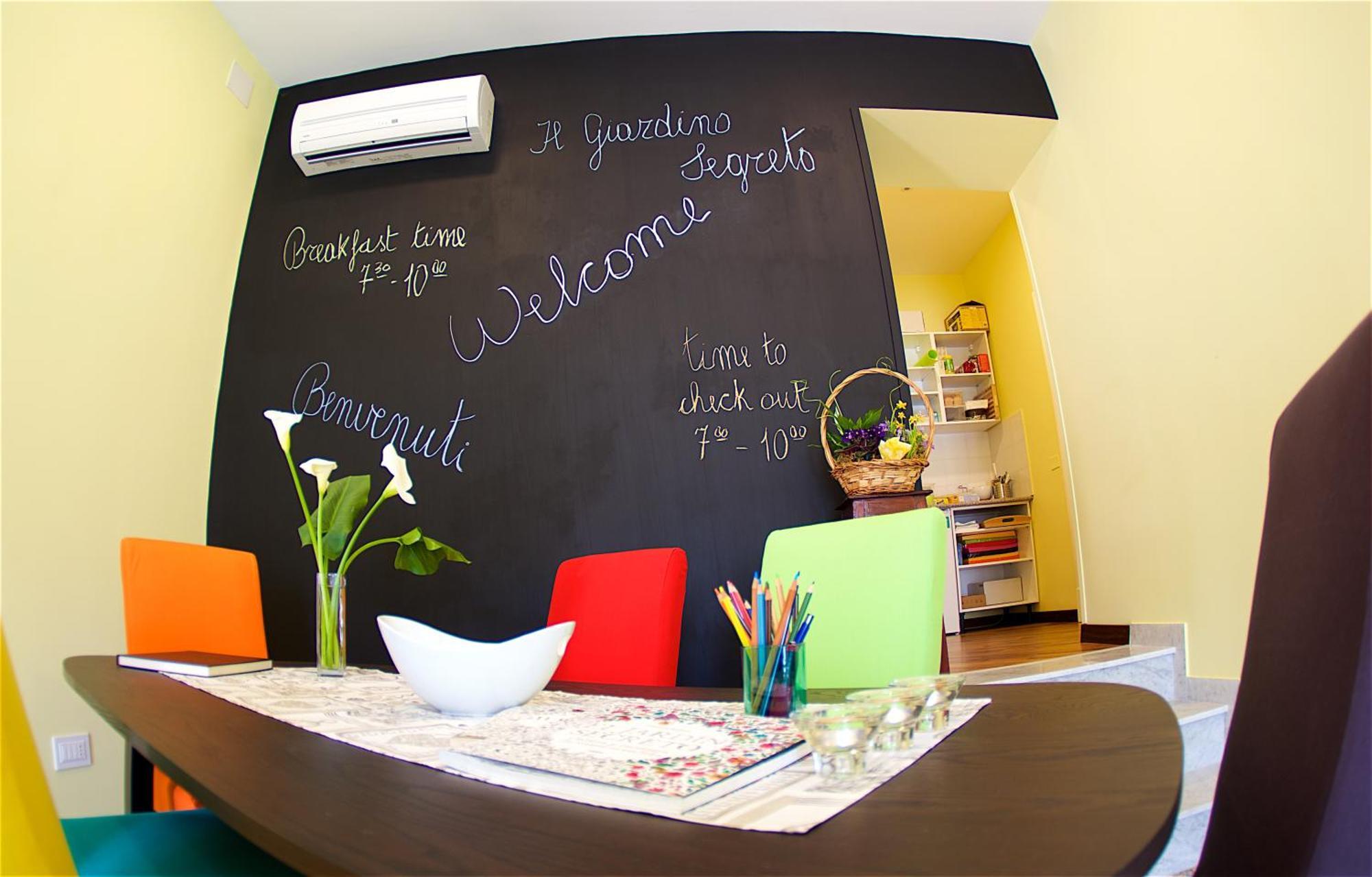 Bed and Breakfast Il Giardino Segreto Sorrent Exterior foto