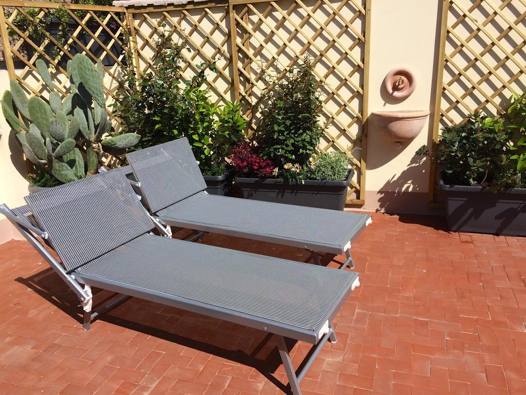 Bed and Breakfast Il Giardino Segreto Sorrent Exterior foto