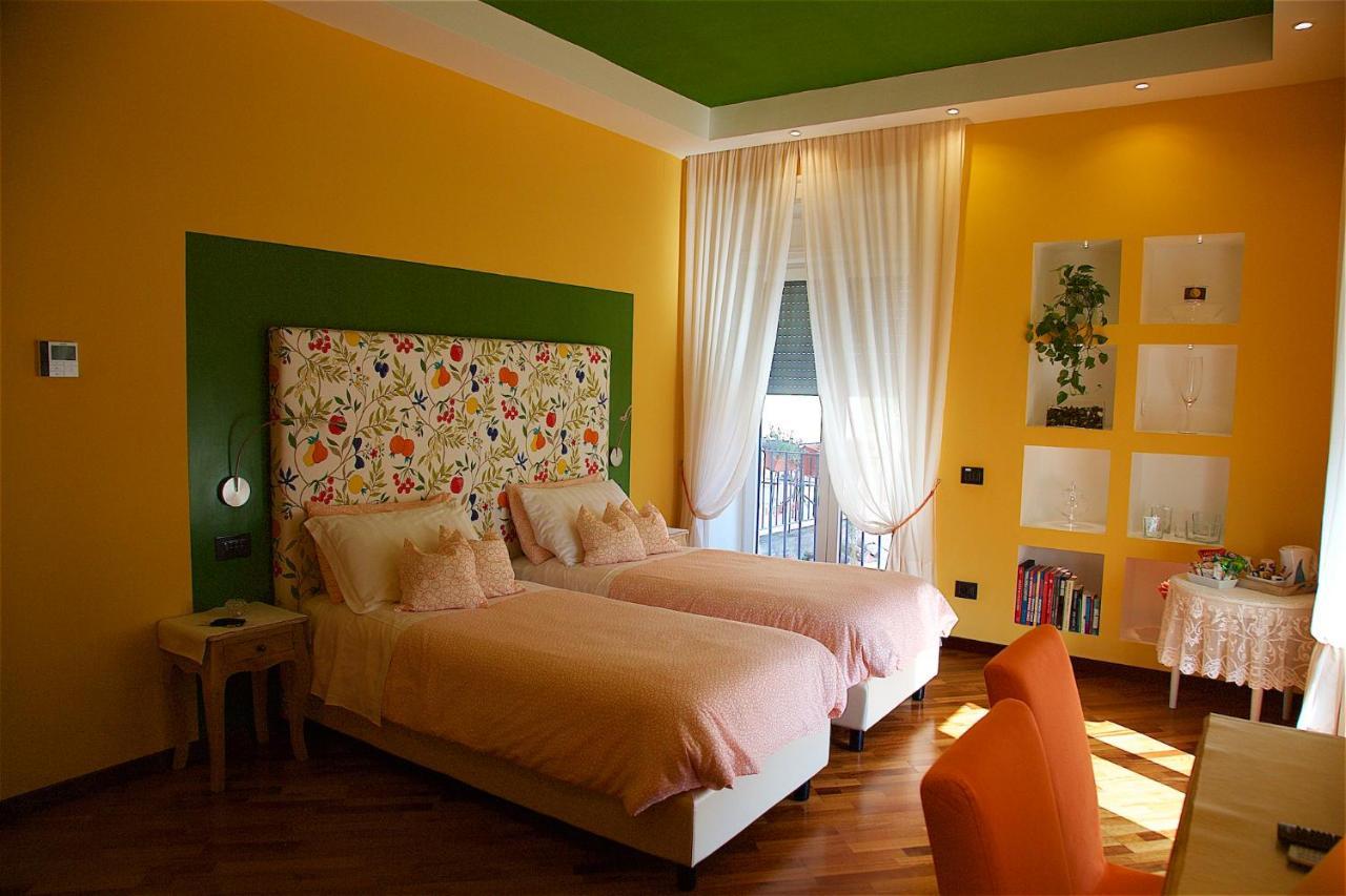 Bed and Breakfast Il Giardino Segreto Sorrent Exterior foto